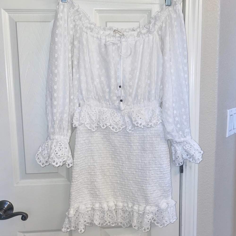 Daisy Chain White Eyelet Lace Ruched Dress Spell & The Gypsy - Picture 8 of 9